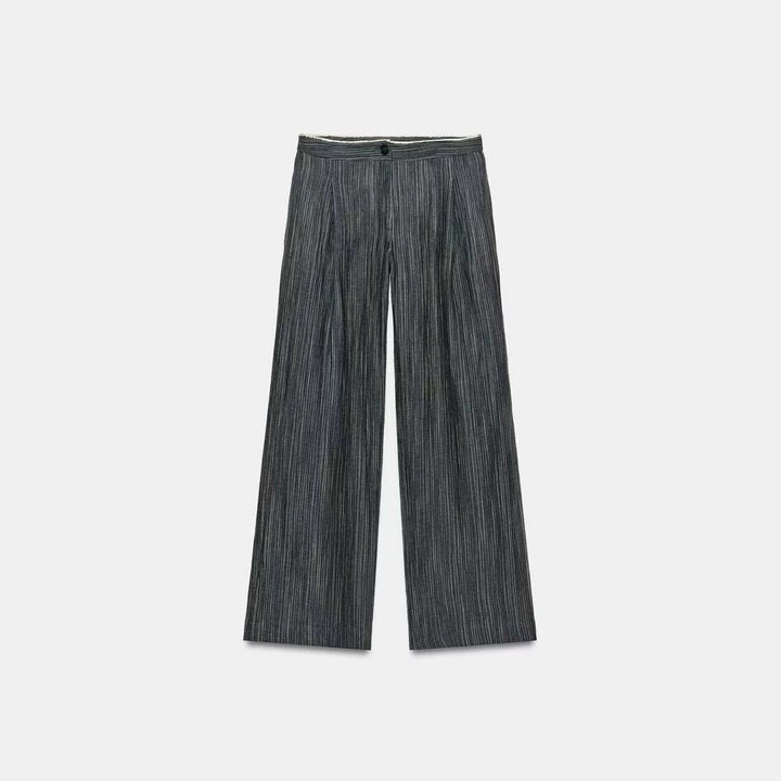 Damen Weit geschnittene Marlenehose mit Bügelfalte und feinem Nadelstreifen Echo Archiv
