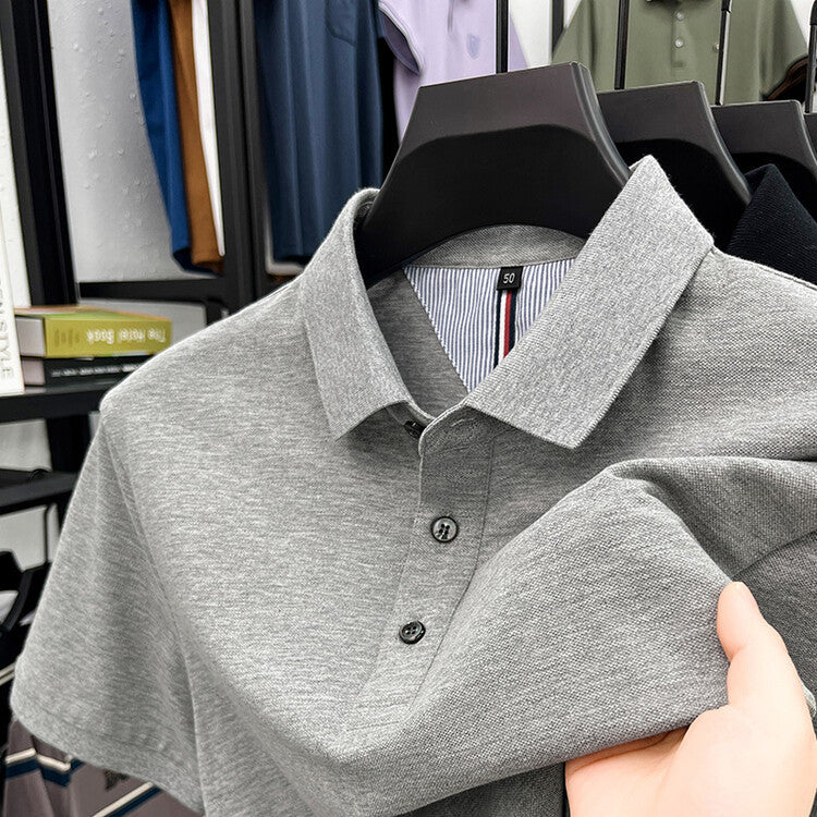 Herren Kurzarm-Polohemd mit feiner Piqué-Struktur und eleganter Knopfleiste Echoarchiv