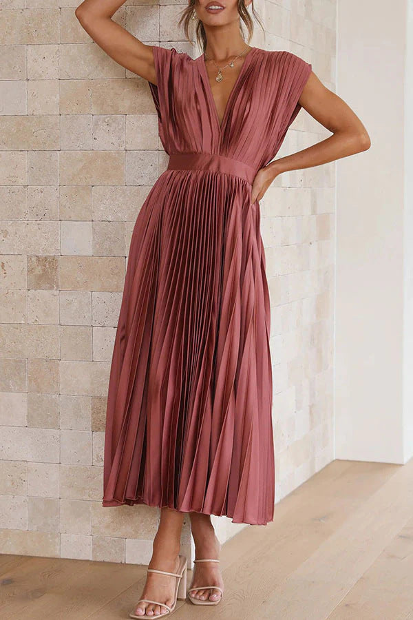 Damen Maxikleid mit Faltenwurf und tiefem V-Ausschnitt Echo Archiv
