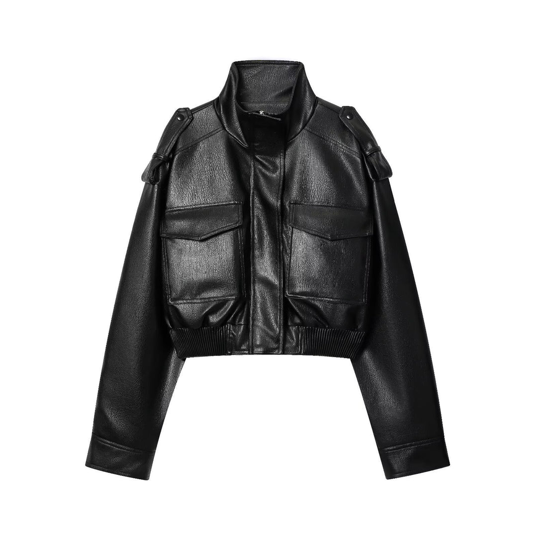 Damen Kurz geschnittene Blousonjacke aus Veganleder mit Schulterklappen und Pattentaschen Echo Archiv