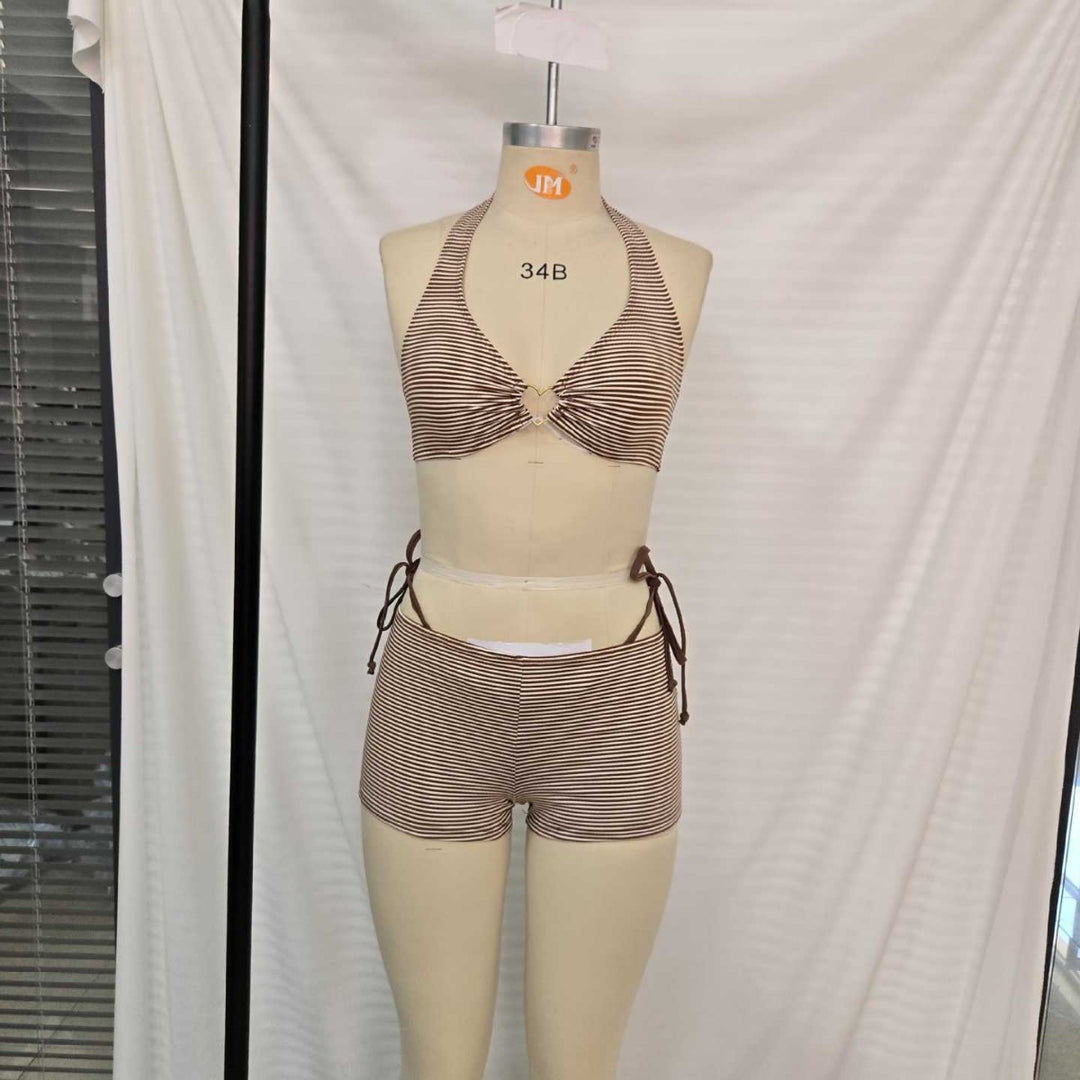 Damen Trendiger Bikini mit asymmetrischen Schnürungen Echo Archiv