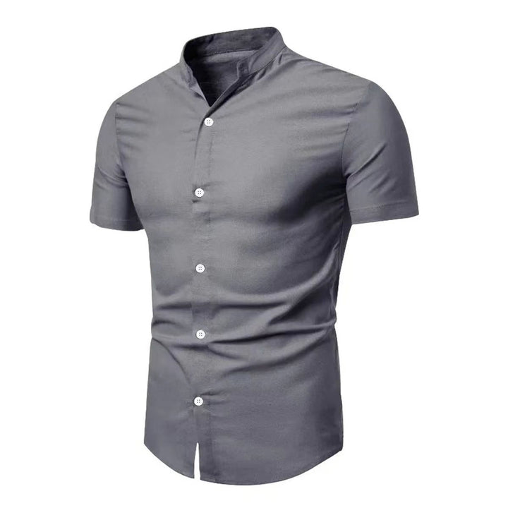 Herren Kurzarmhemd mit modernem Stehkragen und eleganten Knopfdetails Echoarchiv