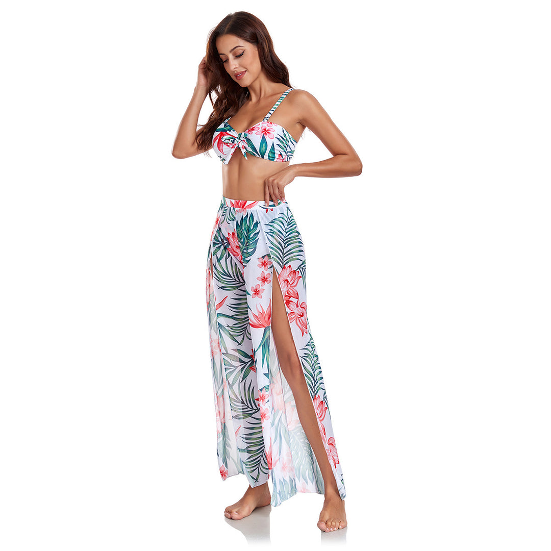 Damen Bikini-Set mit floralem Zufallsmuster und passendem Wickelrock Echo Archiv
