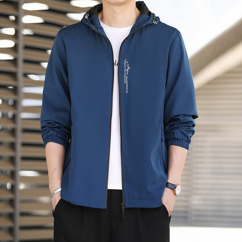 Herren Leichte Outdoorjacke mit verstellbarer Kapuze Echo Archiv
