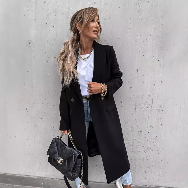 Damen nan klassischer Wollmantel mit doppelreihiger Knopfleiste und Oversize-Schnitt Echo Archiv