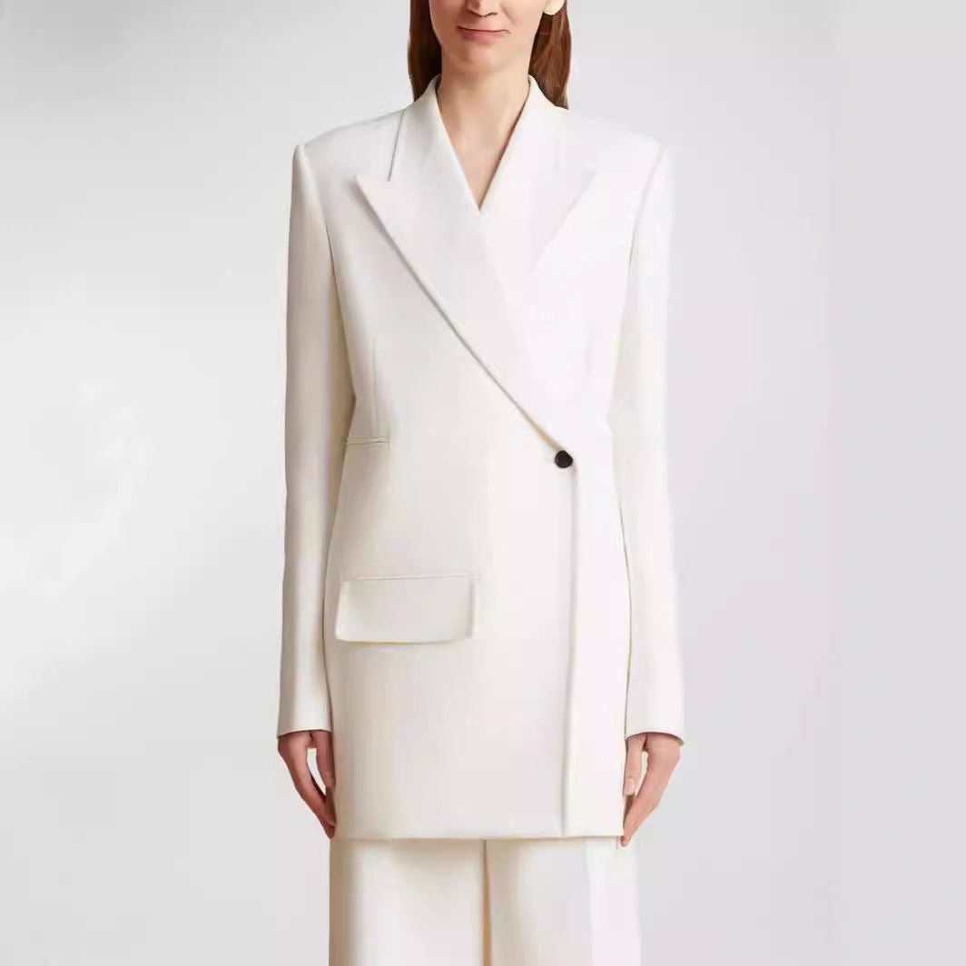 Damen Minimalistischer Longblazer mit asymmetrischer Ein‑Knopf‑Front und cleanem Longline‑Schnitt Echoarchiv