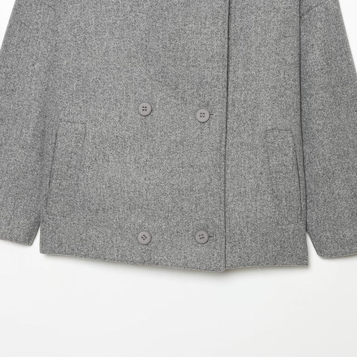 Damen Kurzes Cape-Mantel aus Wollmix mit hohem Stehkragen und doppelreihiger Knopfleiste Echoarchiv