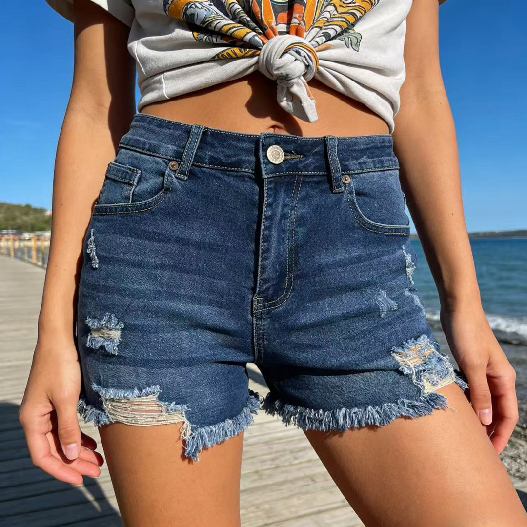Damen Destroyed Denim-Shorts mit fransigem Saum und stylischen Rissdetails Echo Archiv
