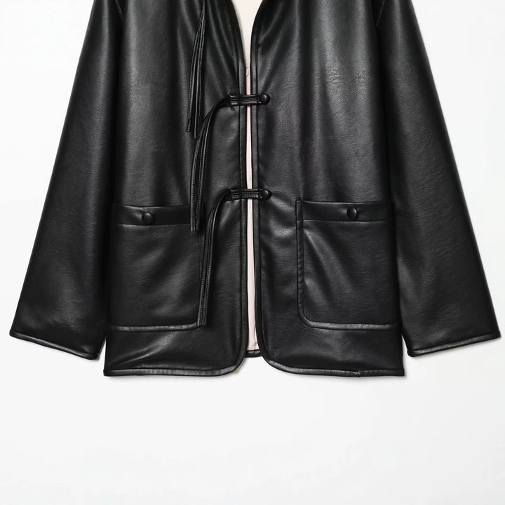 Damen Oversize Kunstlederjacke mit Kordel-Knotenverschluss und aufgesetzten Taschen Echo Archiv