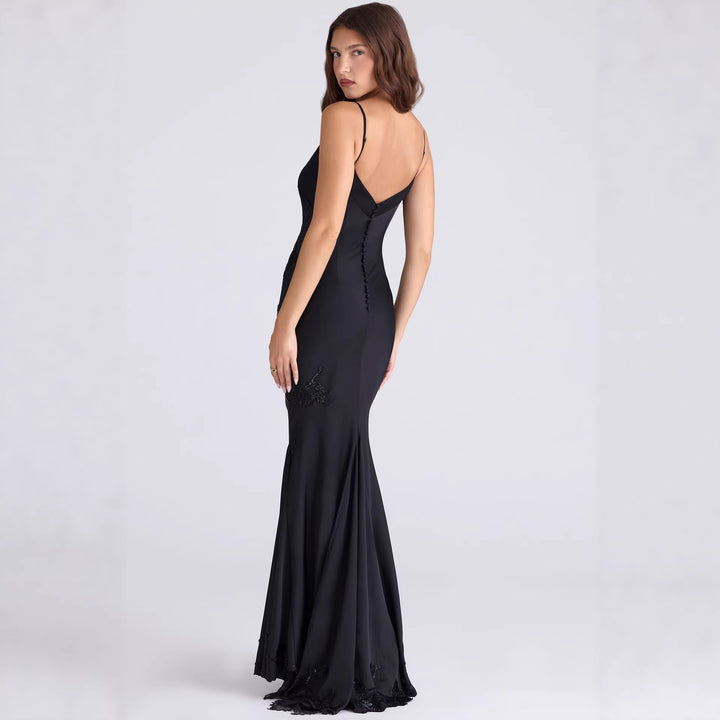 Damen Elegantes Abendkleid mit floralem Spitzenbesatz Echo Archiv
