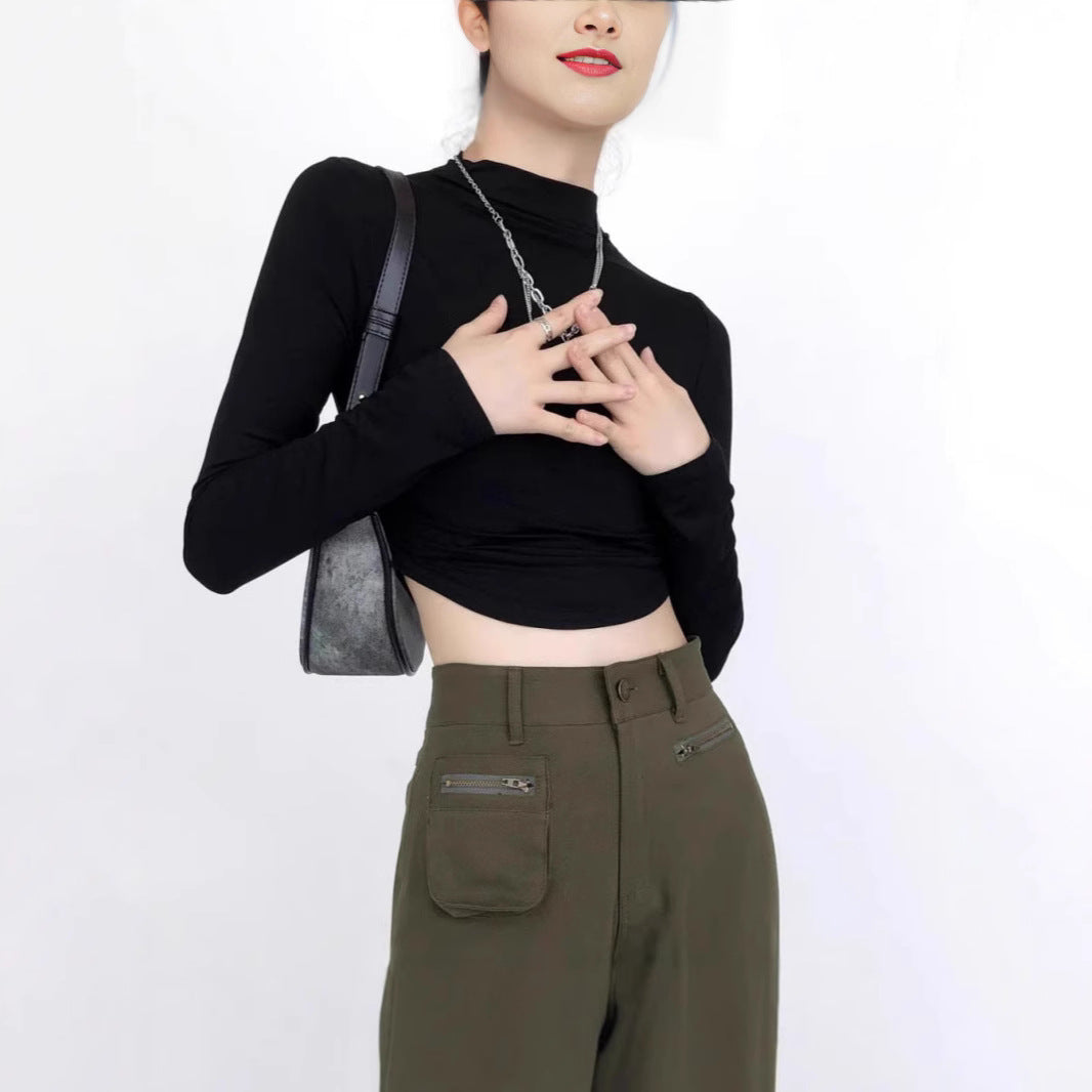 Damen Figurnahes Langarm-Cropped-Top mit Stehkragen, seitlicher Raffung und verlängerten Ärmeln – Orélia