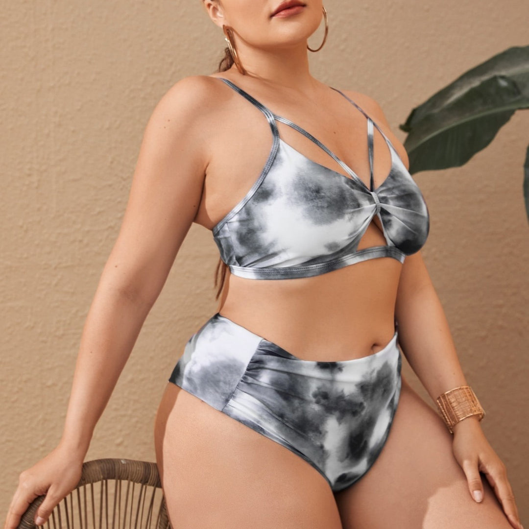 Damen Bikini-Set mit modernem Schnitt und verspielten Trägern Echo Archiv