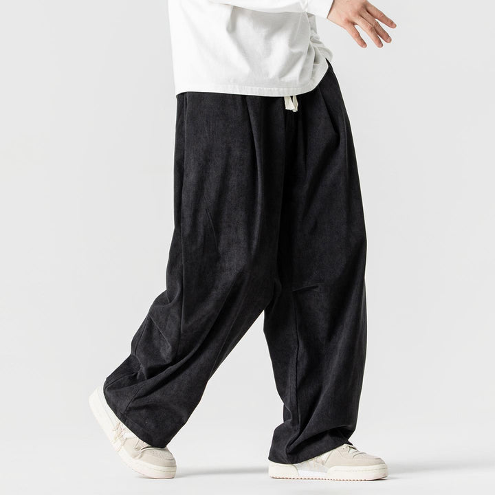 Herren Weit geschnittene Cordhose mit Bundfalten, Tunnelzug und lässiger Baggy‑Silhouette Echo Archiv