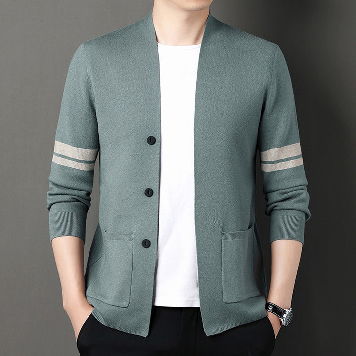 Herren modische Strickjacke mit eleganten Knöpfen und praktischen Taschen Echoarchiv
