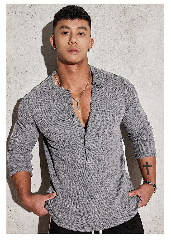 Herren Langarmshirt mit strukturiertem Design und modischen Knopfdetails Echoarchiv