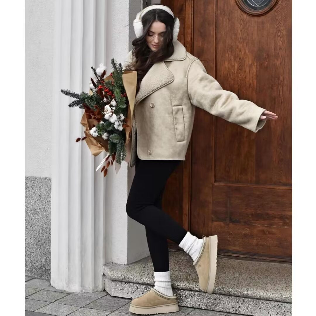 Damen Boxy-Jacke aus Faux-Shearling mit großem Teddykragen und Eingrifftaschen Echo Archiv