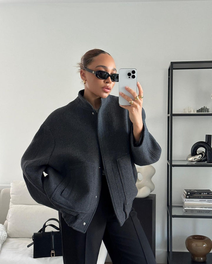 Damen Oversized Wolljacke mit knopflosem Design und weichem Innenfutter Echo Archiv