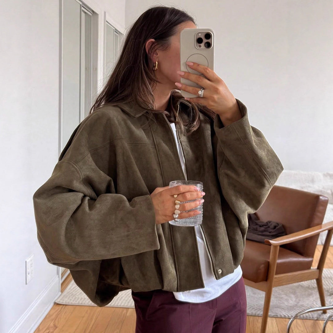 Damen nan weite Kurzjacke mit Ballonbund, verdecktem Verschluss und Schulterklappen Echo Archiv