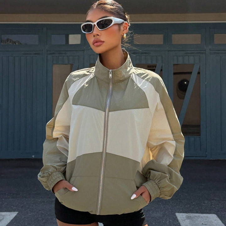 Damen Leichte Windbreaker-Jacke mit Stehkragen, Farbblock-Design und elastischen Bündchen Echo Archiv