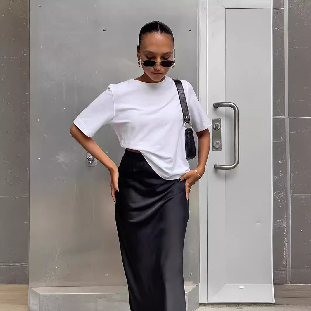 Damen Langes Satin-Rock mit hohem Schlitz Echo Archiv