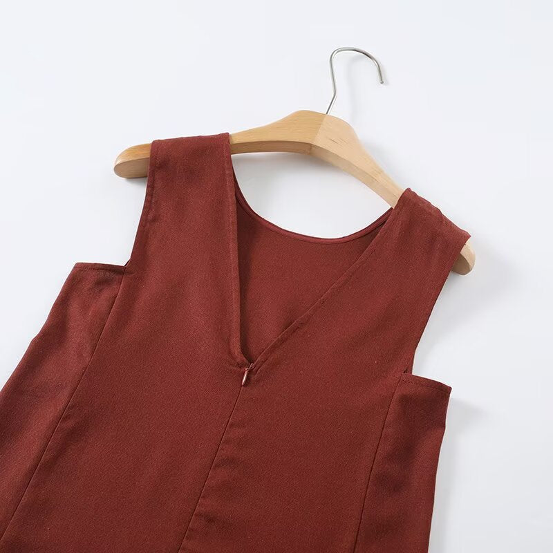 Damen Maxikleid mit elegantem V-Ausschnitt und fließendem Stoff Echo Archiv