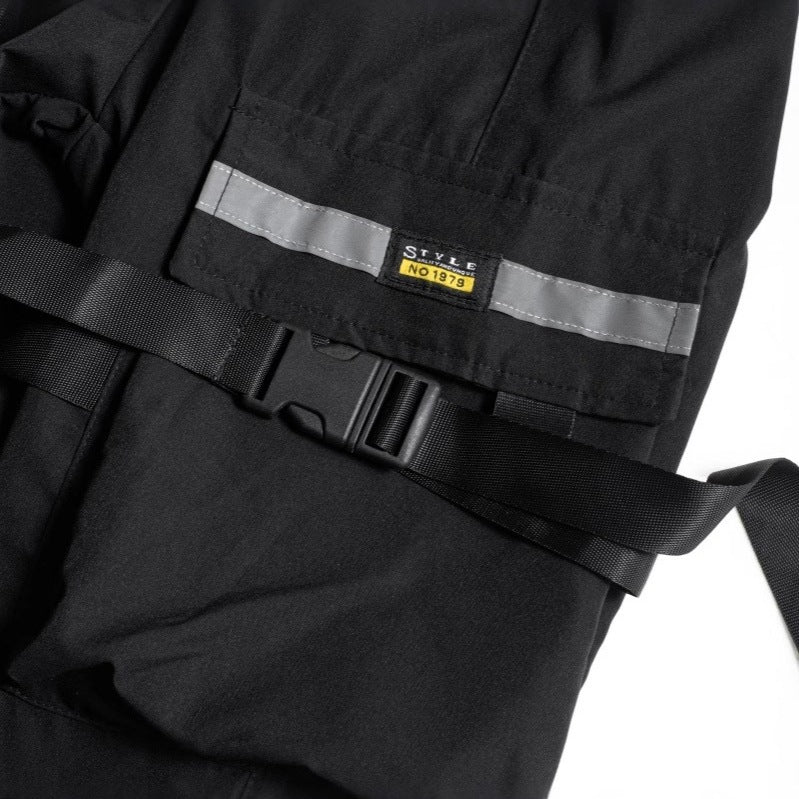 Herren Tech‑Cargo‑Jogger mit taktischen Klappentaschen, verstellbaren Nylonriemen und elastischem Knöchelsaum Echo Archiv