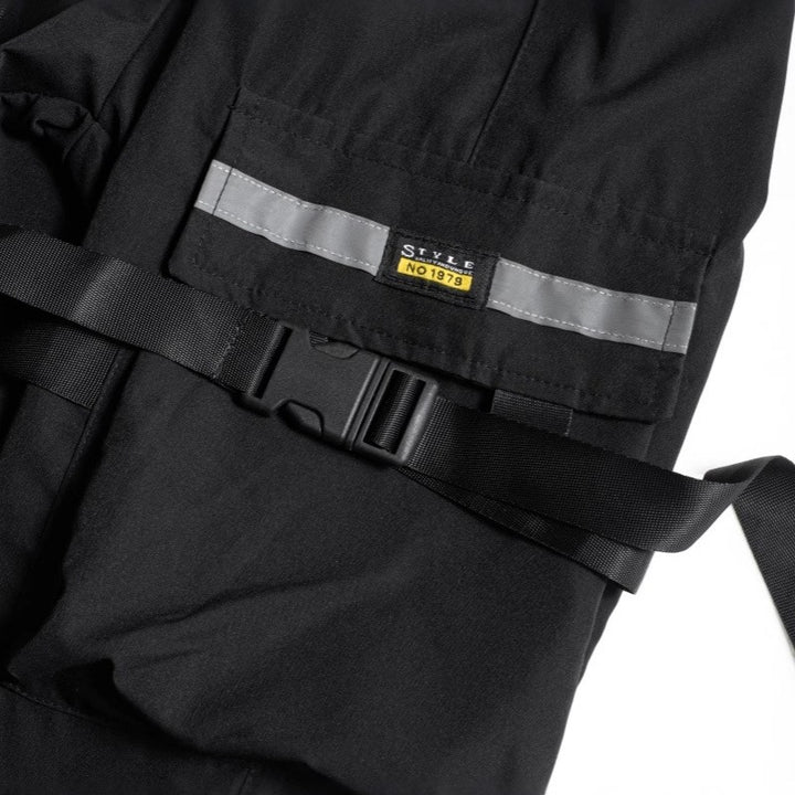 Herren Tech‑Cargo‑Jogger mit taktischen Klappentaschen, verstellbaren Nylonriemen und elastischem Knöchelsaum Echo Archiv