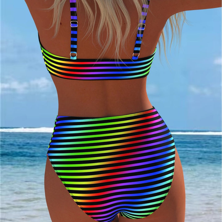 Damen Bikini-Set mit raffiniertem Schnitt und trendigem Design Echo Archiv