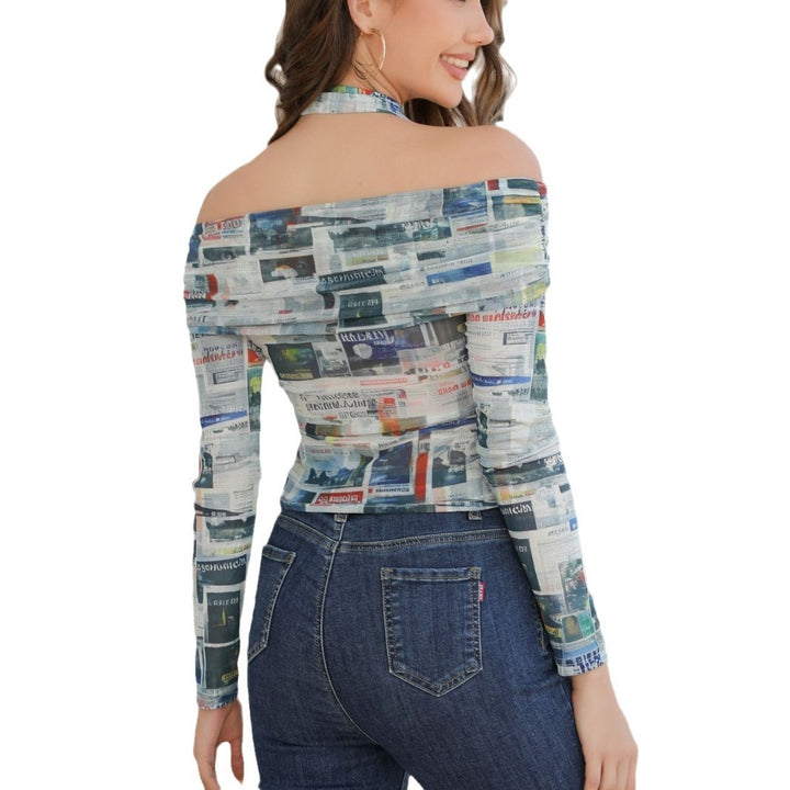 Damen Schulterfreies Mesh-Top mit Zeitungsprint, Halterkragen und figurbetonter Passform Echoarchiv