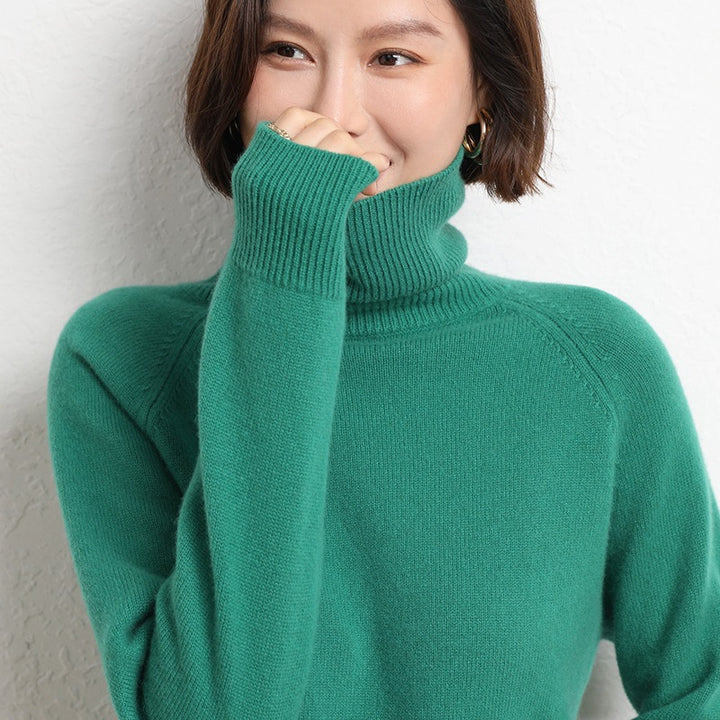 Damen Schlanker Rollkragenpullover aus feinem Strick mit Raglanärmeln Echoarchiv