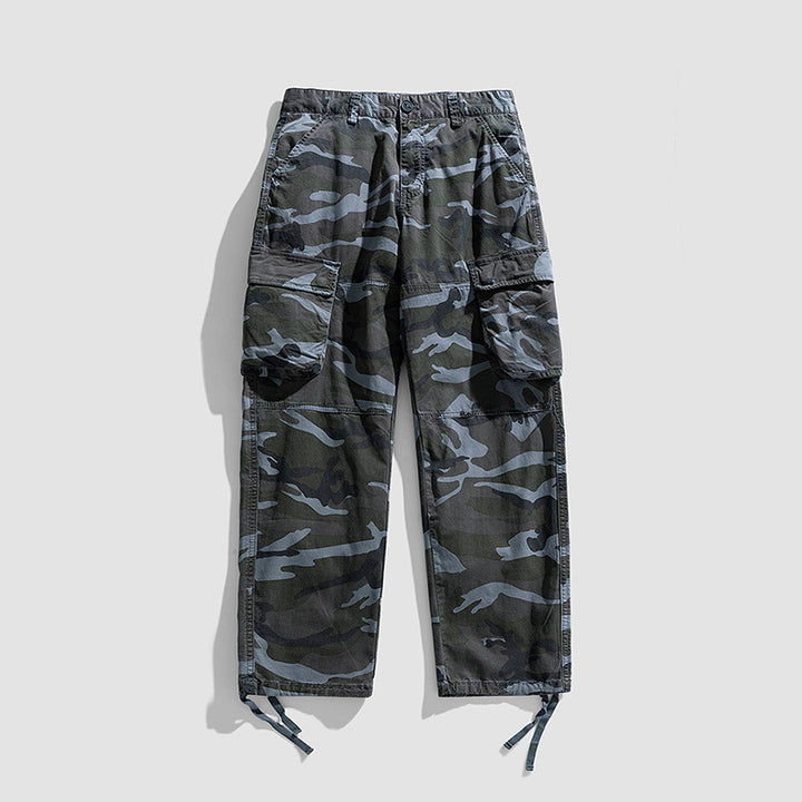 Herren Camouflage-Cargo-Hose im Loose-Fit mit Multifachtaschen, Tunnelzug und verstellbaren Beinabschlüssen Echo Archiv