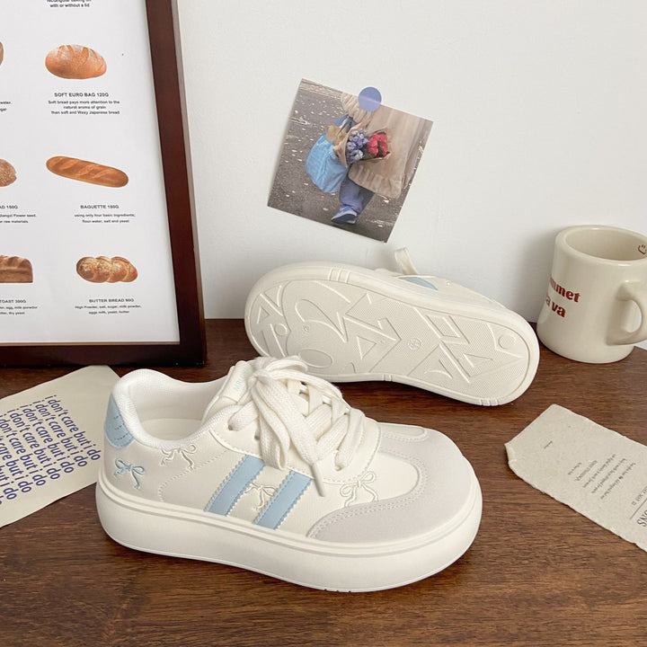Damen Plattform-Sneaker mit verspielten Design-Details und bequemer Dämpfung Echo Archiv