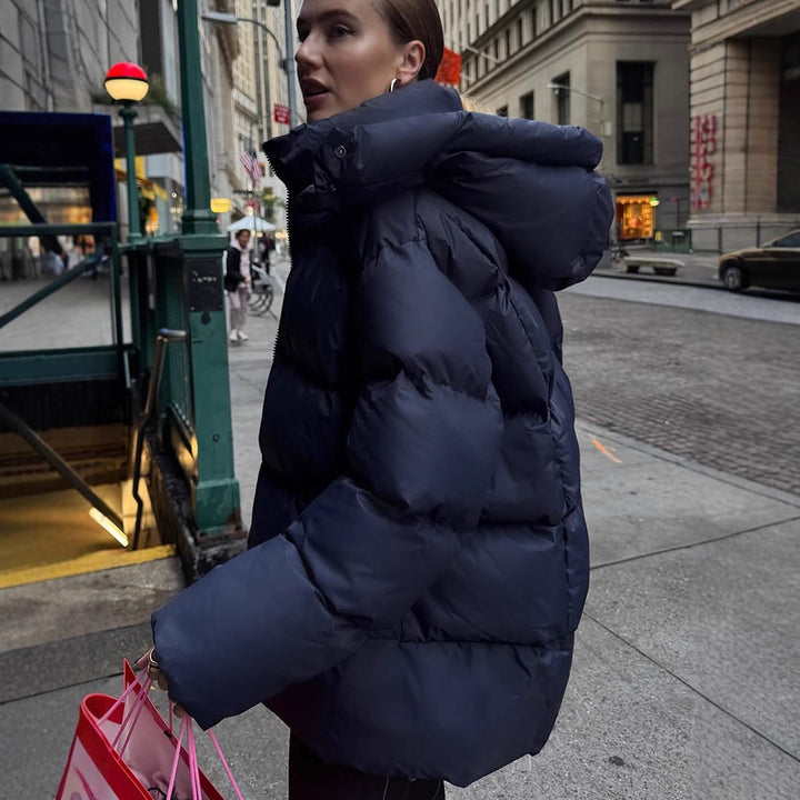 Damen Oversize Stepp-Pufferjacke mit abnehmbarer Kapuze und Zwei-Wege-Reißverschluss Echoarchiv