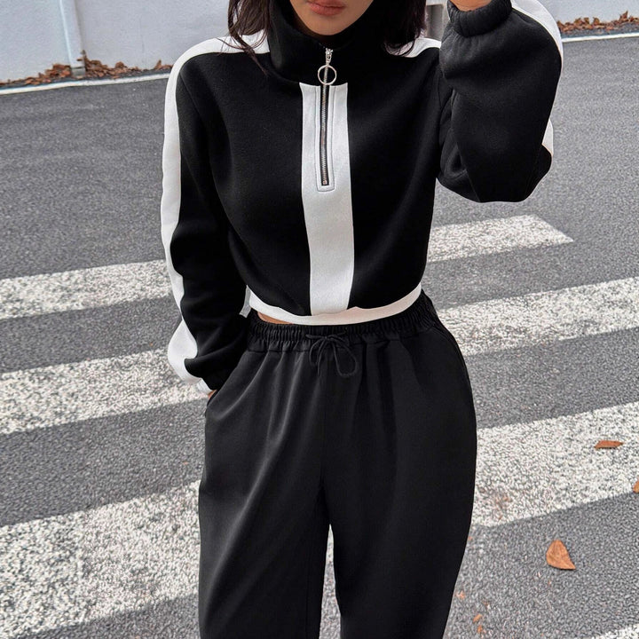 Damen kurzes Sweatshirt mit Halbreißverschluss und elastischer Bund Jogginghose Set – Avérine