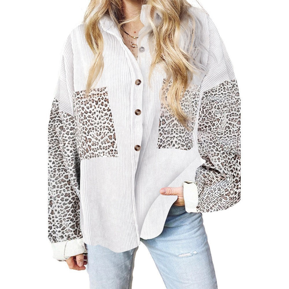 Damen Oversize-Cordhemd mit durchgehender Knopfleiste, Leo-Kontrastärmeln und aufgesetzten Taschen – Maréline