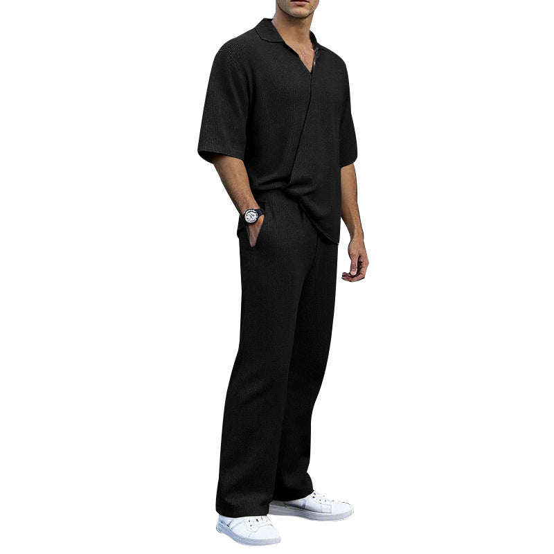 Herren elegantes Freizeit-Outfit aus weichem Strickmaterial mit lässigem Schnitt Echoarchiv