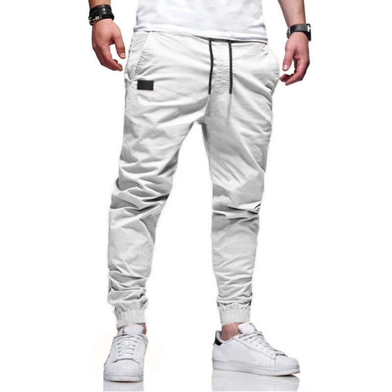 Herren lässige Cargo-Hose mit tapered Schnitt und praktischen Taschen Echoarchiv