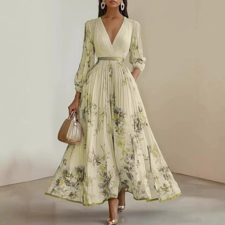 Damen Prachtvolles Maxikleid mit tiefem V-Ausschnitt und floralem Design Echo Archiv