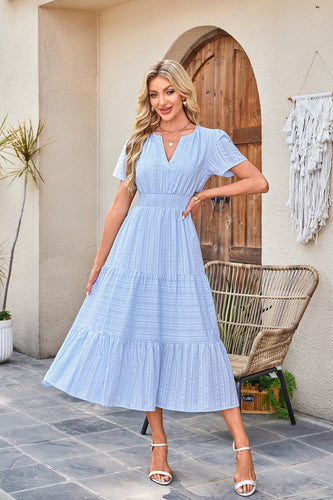 Midi-Kleid für Damen mit Rüschen-Details – Echo Archiv