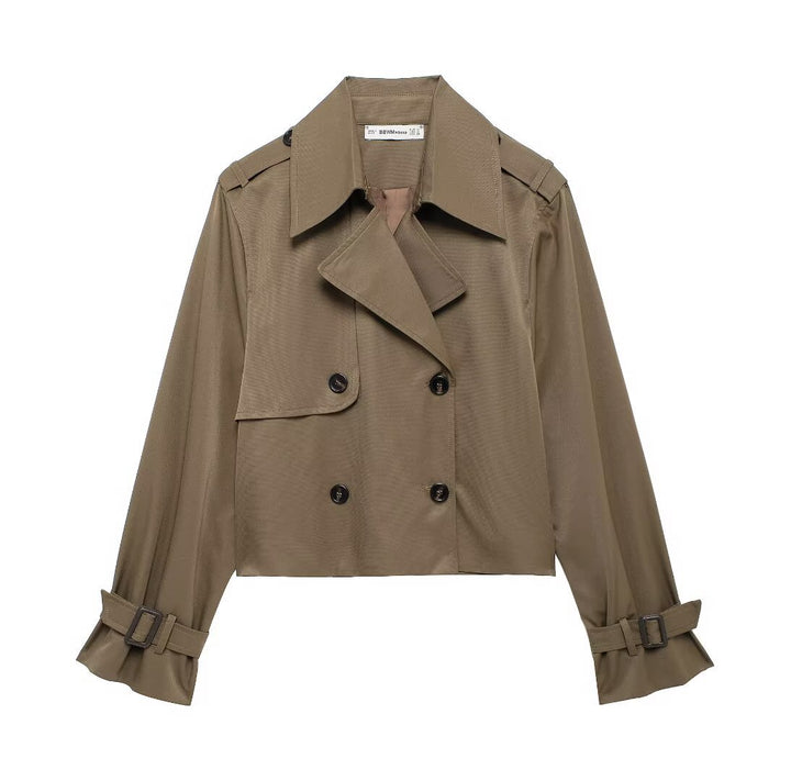 Damen kurzer Cropped Trenchcoat im Boxy‑Schnitt mit doppelreihiger Knopfleiste Schulterklappen und verstellbaren Ärmelriemen – Montévia