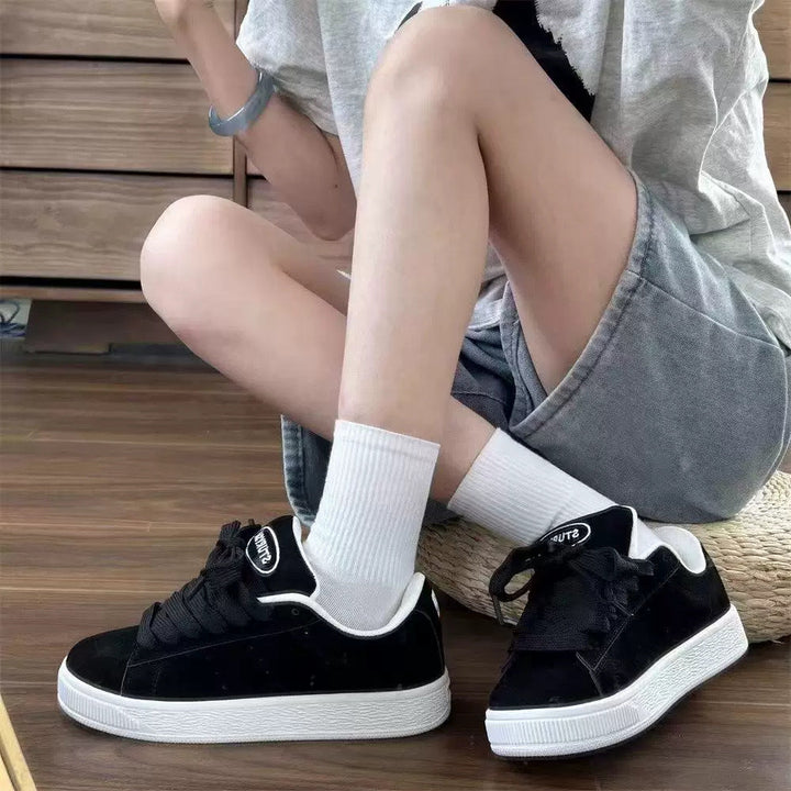 Damen modische Sneaker mit luxuriösem Veloursleder und komfortabler Dämpfung Echo Archiv