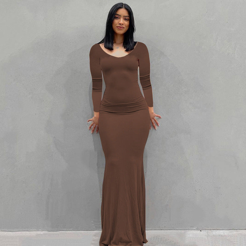 Damen Körperbetontes Maxi‑Jerseykleid mit taillierter Drapierung, langen Ärmeln und ausgestelltem Saum – Valéora