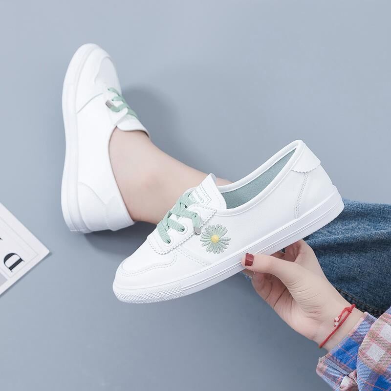 Damen Sneaker mit floralem Stickdesign und atmungsaktivem Obermaterial Echo Archiv