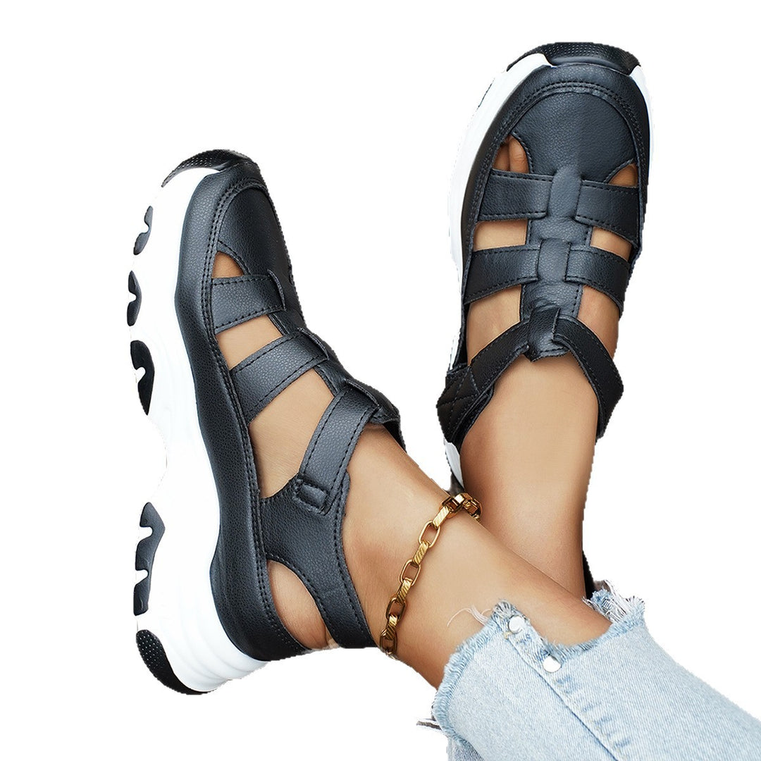 Damen  sportive Plateau-Sandalette im Sneakerstil mit verstellbaren Riemen und dämpfender EVA-Sohle Echo Archiv