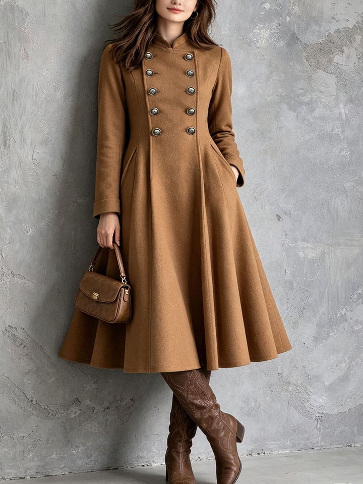 Damen tailliertes Mantelkleid mit doppelreihiger Knopfleiste und ausgestelltem Rock Echoarchiv