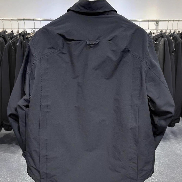 Herren Funktionale Übergangsjacke mit praktischen Taschen Echoarchiv