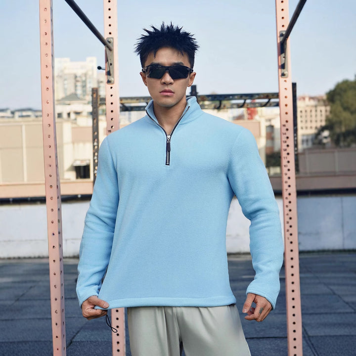 Herren Fleece-Pullover mit modernem Stehkragen und attraktiven Reißverschlussdetails Echoarchiv