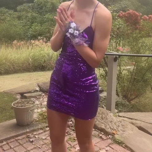Damen Glitzerndes Minikleid mit tiefem V-Ausschnitt und Spaghettiträgern Echo Archiv