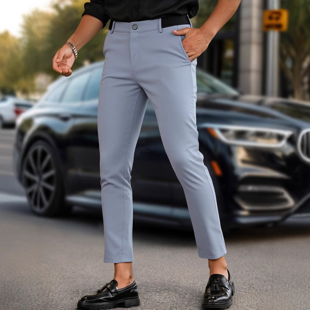 Herren Chino-Hose mit elegantem Schnitt und praktischem Design Echoarchiv