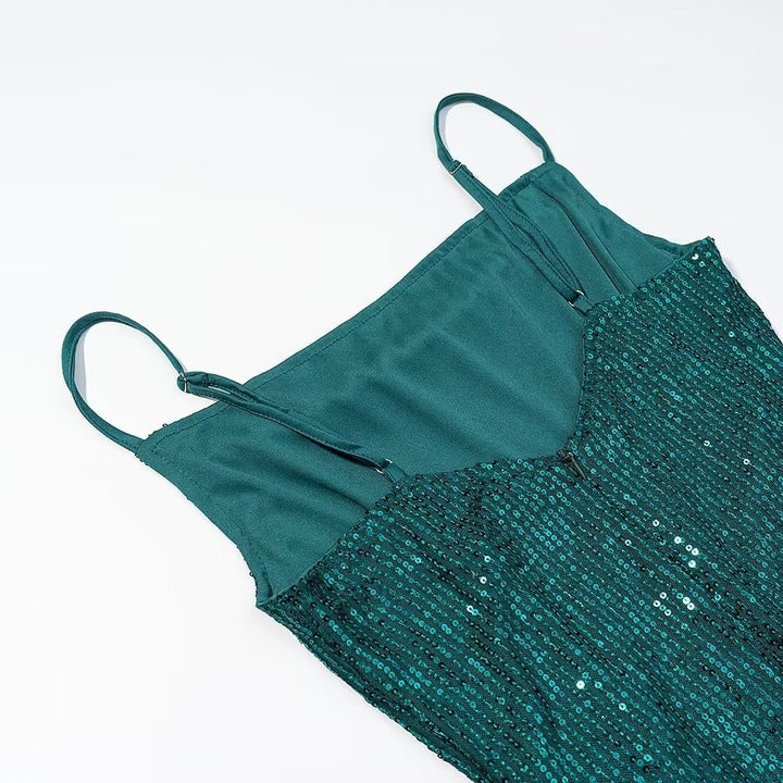 Damen Glamouröses Midikleid mit schimmerndem Stoff und bequemen Spaghettiträgern Echo Archiv